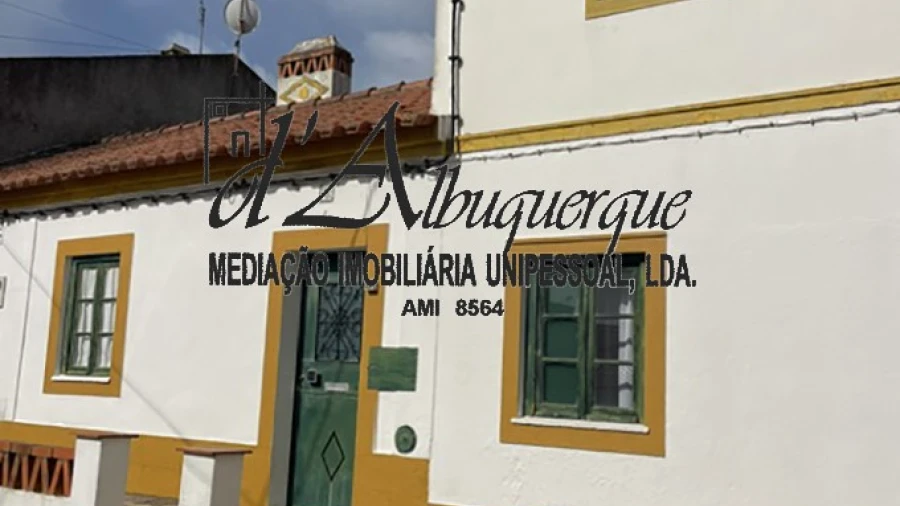 Moradia T5 para Venda em Ponte de Sor, Tramaga e Vale de Açor
