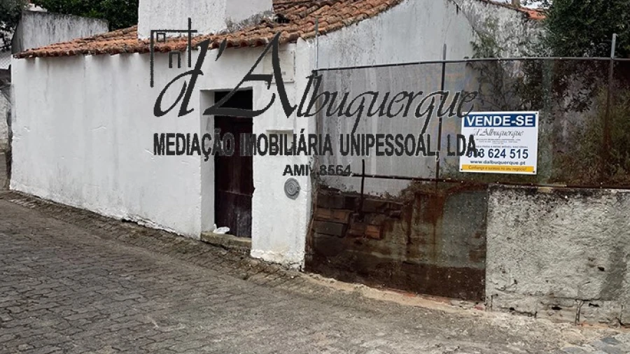 Moradia T1 para Venda em Ponte de Sor, Tramaga e Vale de Açor