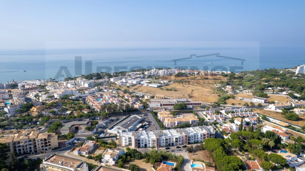 Apartamento T1 para Venda em Albufeira e Olhos de Água Foto 6