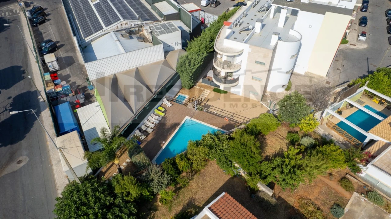 Apartamento T1 para Venda em Albufeira e Olhos de Água Foto 16