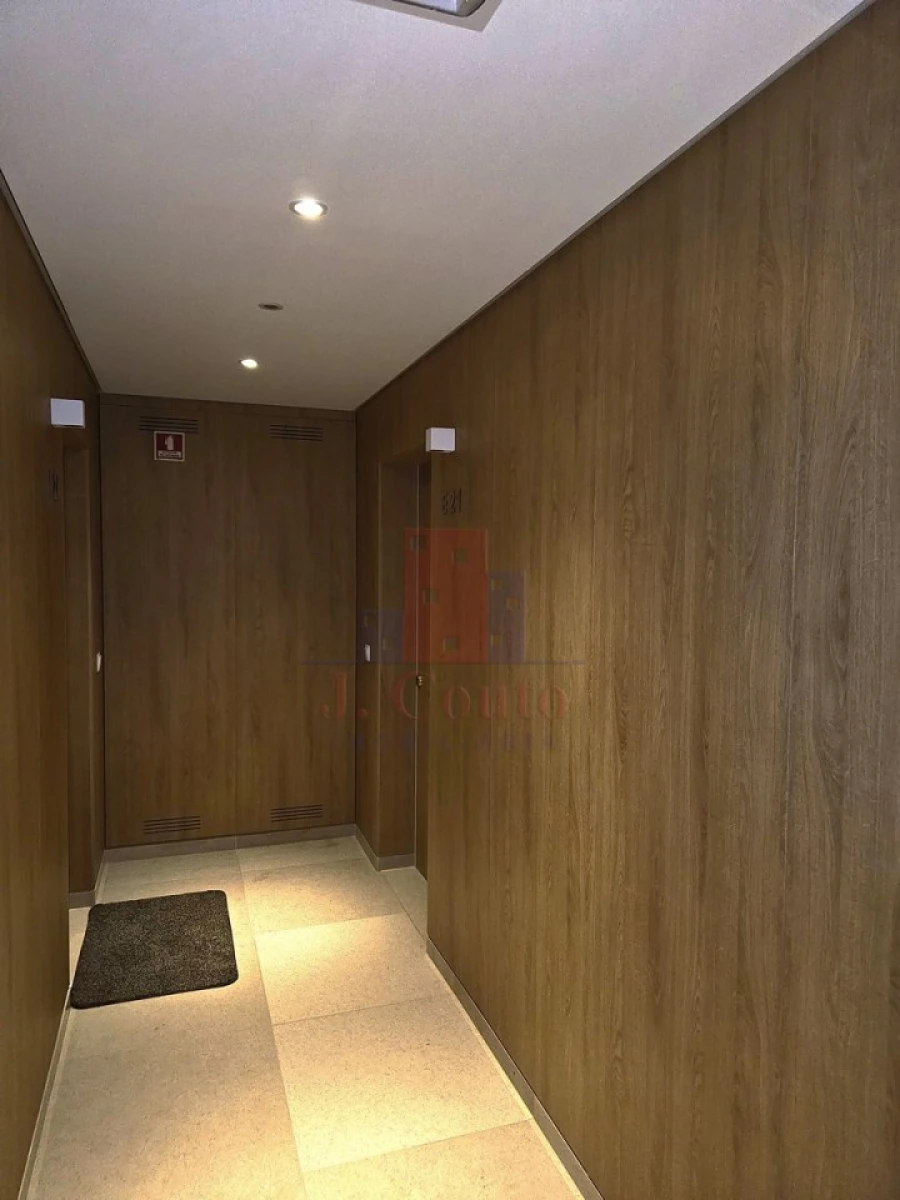 Apartamento T2 para Venda em São Martinho do Porto Foto 3