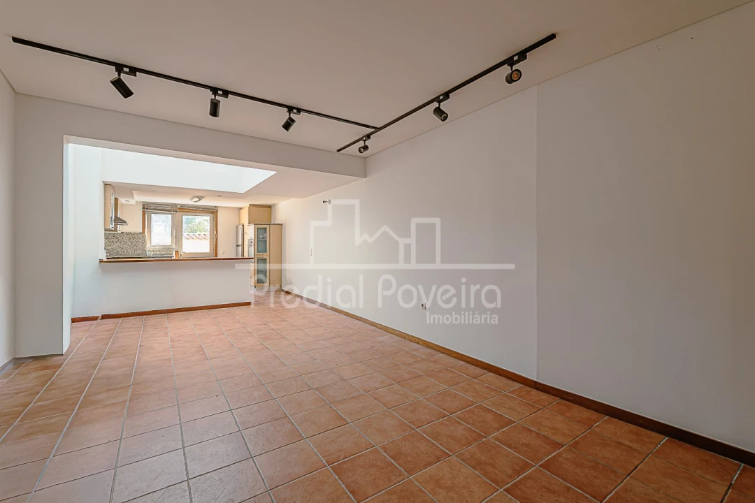 Moradia T4 para Venda em Póvoa de Varzim, Beiriz e Argivai Foto 3