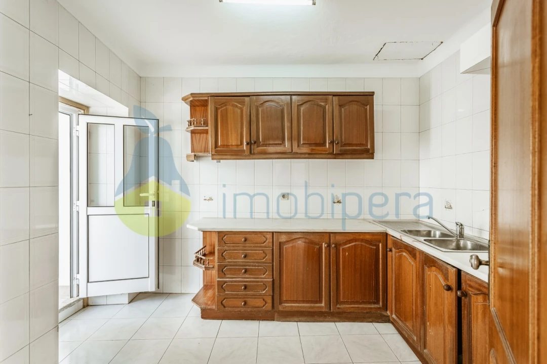 Moradia T3 para Venda em Alcantarilha e Pêra Foto 18