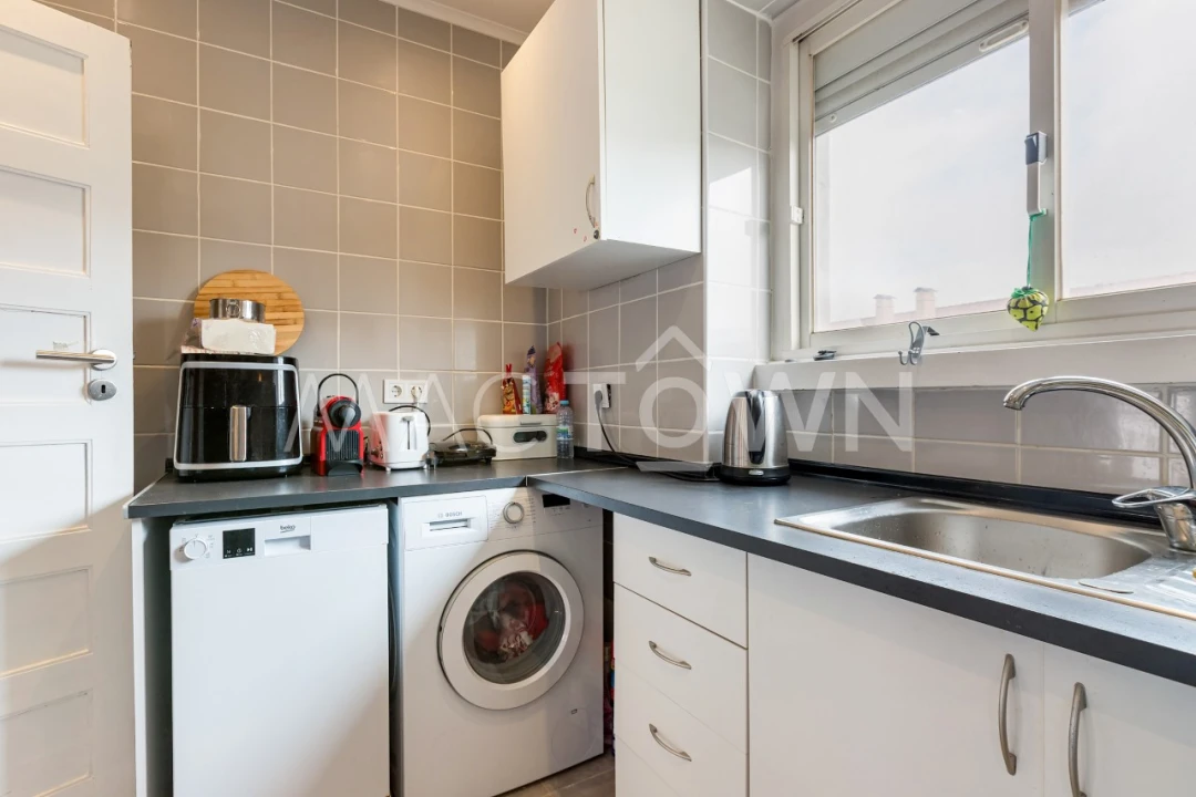 Apartamento T2 para Venda em Alvalade Foto 19