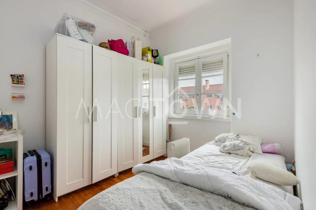 Apartamento T2 para Venda em Alvalade Foto 22