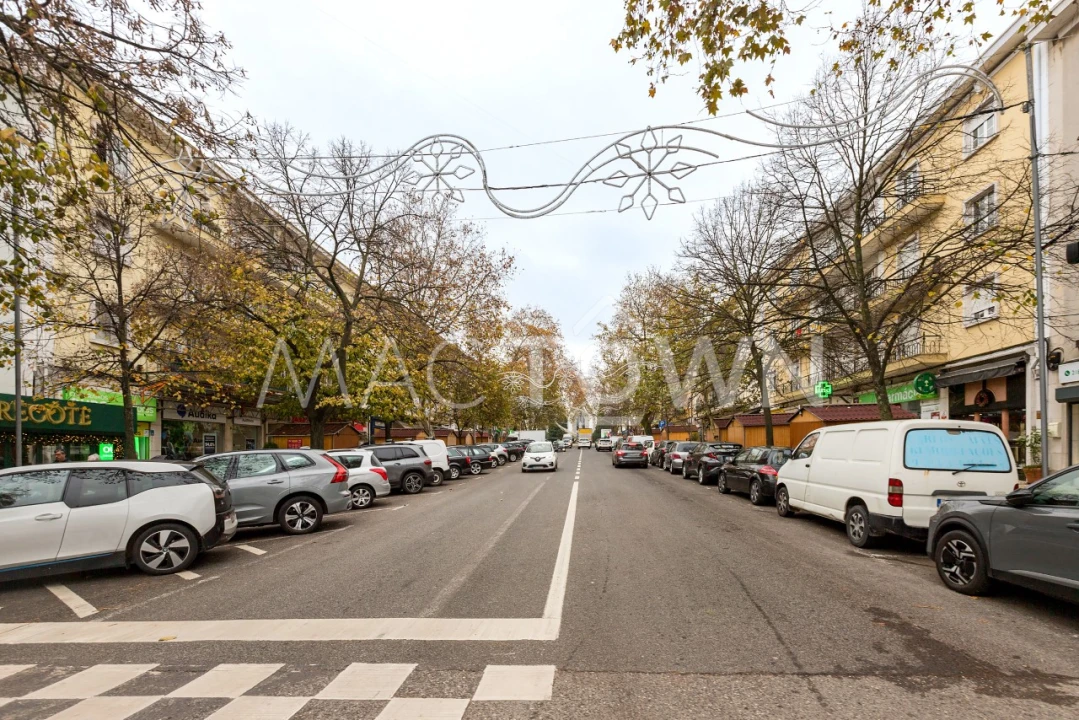 Apartamento T2 para Venda em Alvalade Foto 9