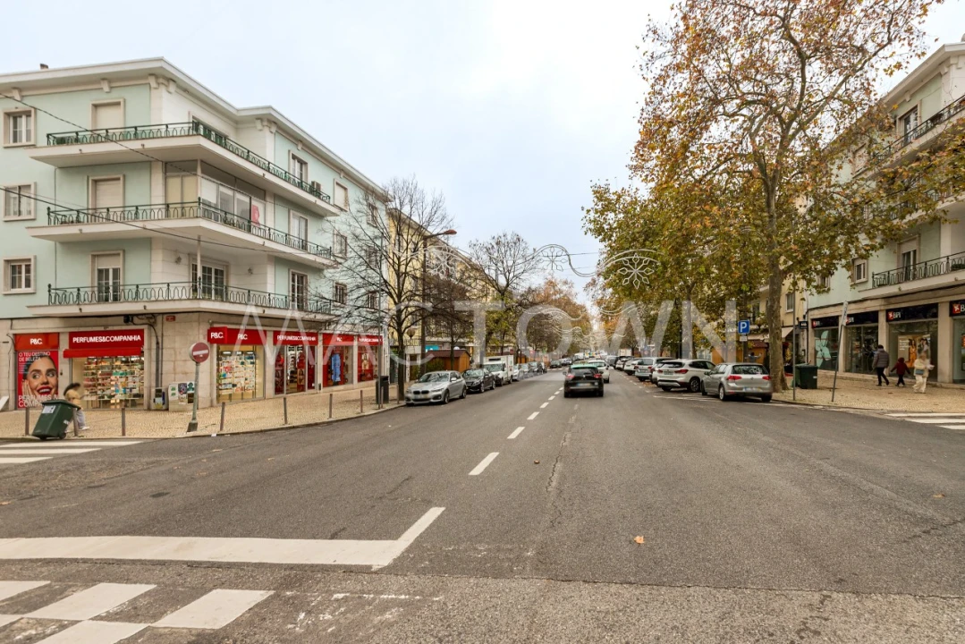Apartamento T2 para Venda em Alvalade Foto 9