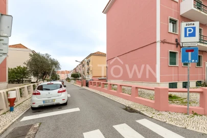 Apartamento T2 para Venda em Alvalade