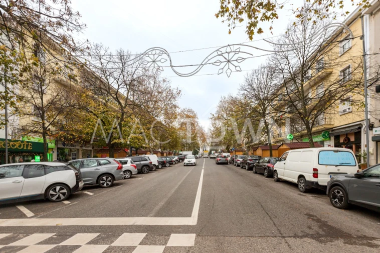 Apartamento T2 para Venda em Alvalade Foto 10