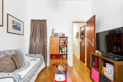 Apartamento T1 para Venda em Campolide