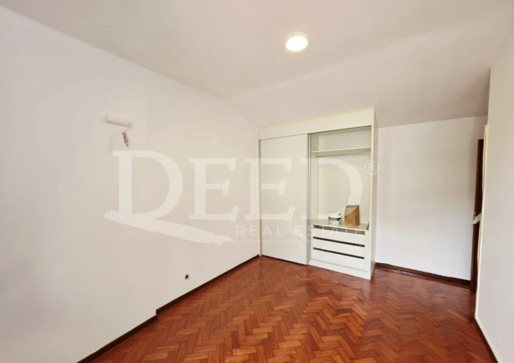 Apartamento T2 para Venda em Funchal (Se) Foto 14