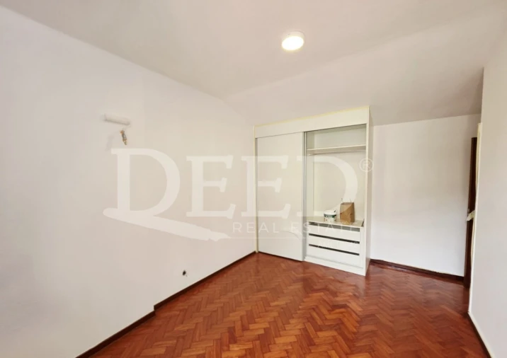 Apartamento T2 para Venda em Funchal (Se) Foto 14