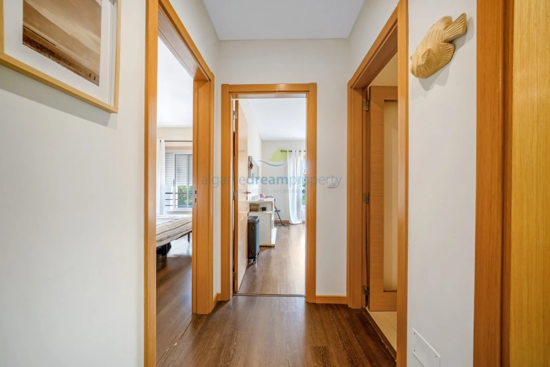 Apartamento T1 para Venda em Albufeira e Olhos de Água Foto 6