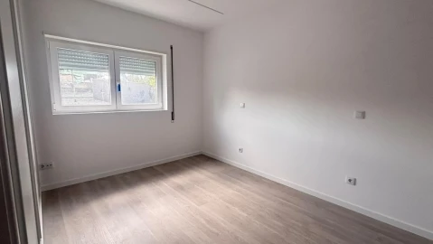 Moradia T4 para Venda em Santo Andre de Vagos