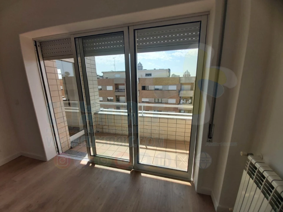 Apartamento T3 para Venda em São Vitor (Braga) Foto 3