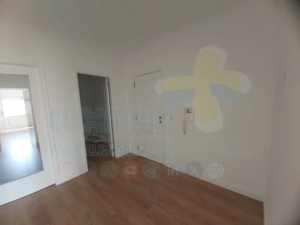 Apartamento T3 para Venda em São Vitor (Braga) Foto 12