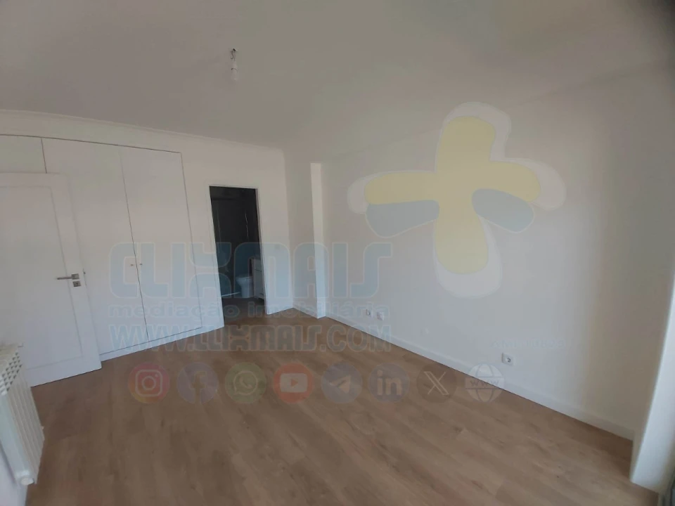 Apartamento T3 para Venda em São Vitor (Braga) Foto 18