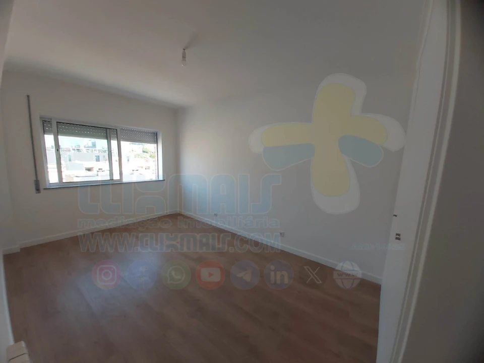Apartamento T3 para Venda em São Vitor (Braga) Foto 23