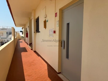Apartamento T1 para Venda em Albufeira e Olhos de Água