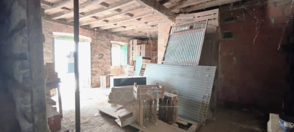 Moradia T2 para Venda em Nossa Senhora do Pópulo, Coto e São Gregório