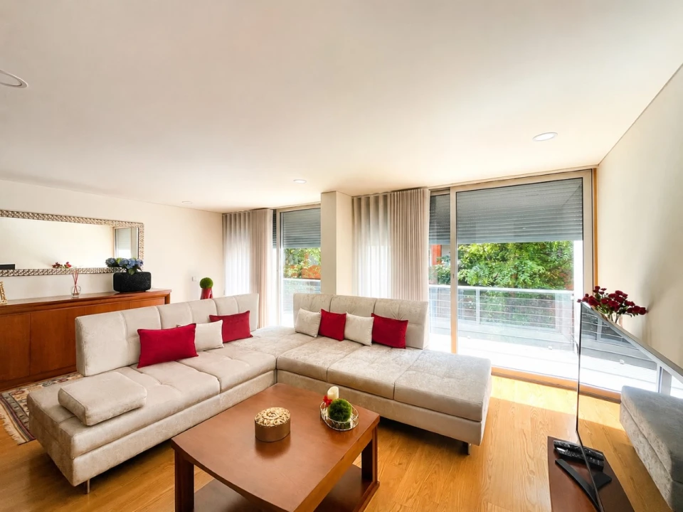 Apartamento T3 para Venda em Vila das Aves Foto 1