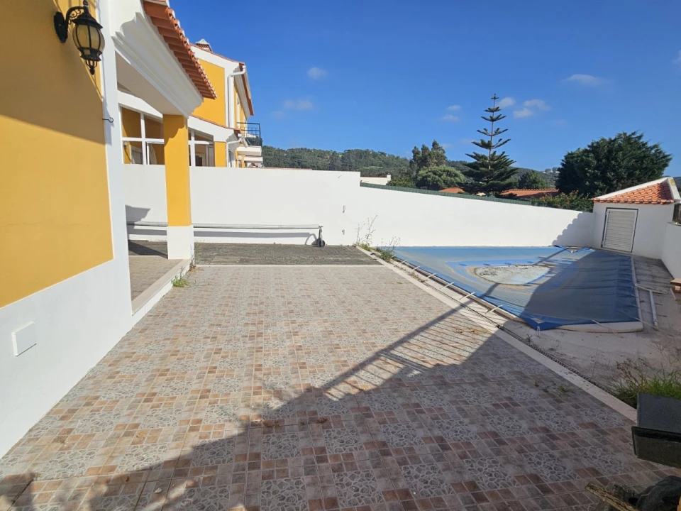 Moradia T4 para Venda em Alfeizerão Foto 17