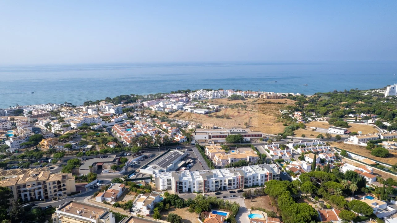 Apartamento T1 para Venda em Albufeira e Olhos de Água Foto 4