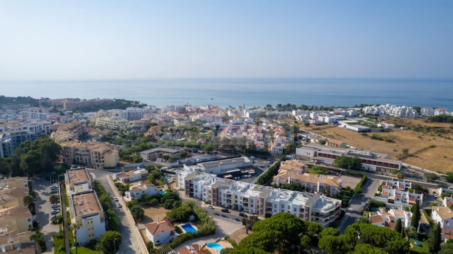 Apartamento T1 para Venda em Albufeira e Olhos de Água Foto 5