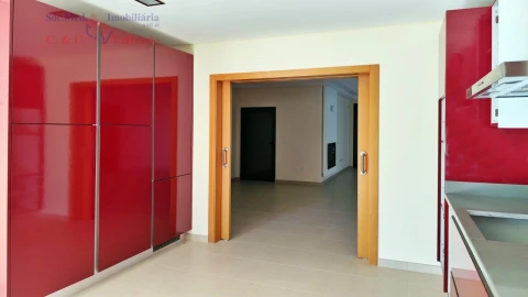 Moradia T4 para Venda em Silveira