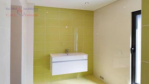 Moradia T4 para Venda em Silveira