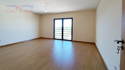 Moradia T4 para Venda em Silveira