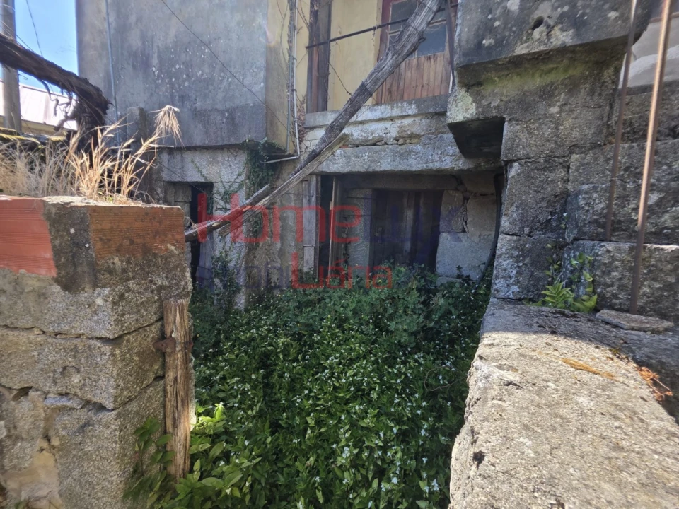 Moradia T4 para Venda em Castro Daire Foto 19