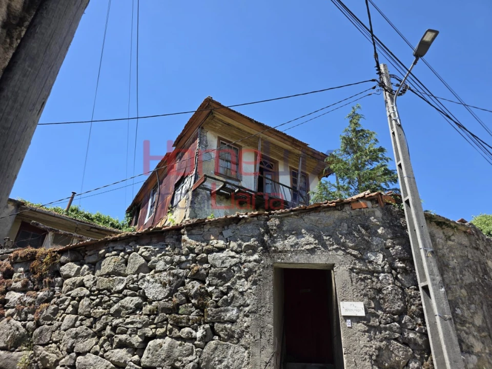 Moradia T4 para Venda em Castro Daire Foto 28
