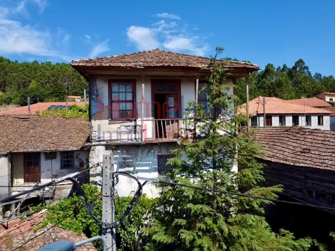 Moradia T4 para Venda em Castro Daire Foto 7