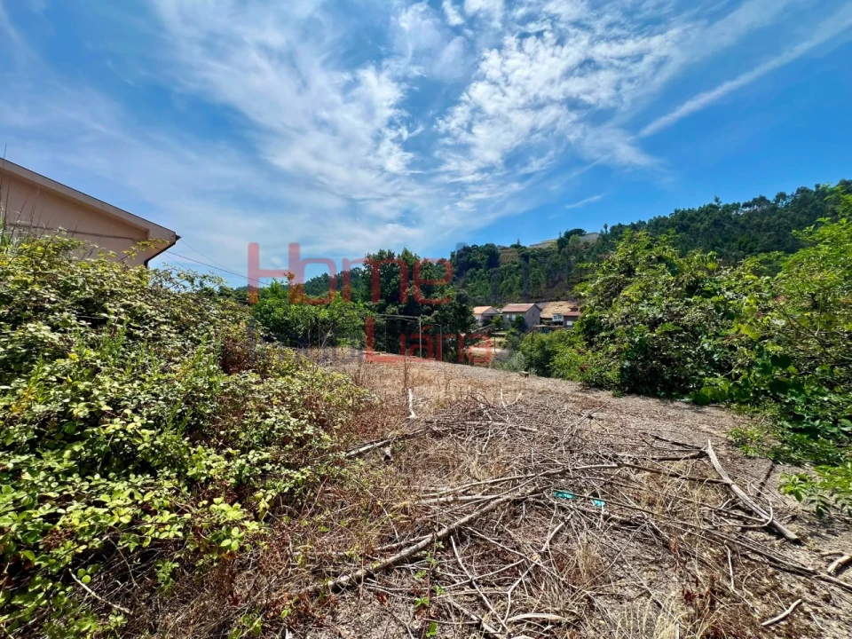 Terreno para Venda em Fânzeres e São Pedro da Cova Foto 15