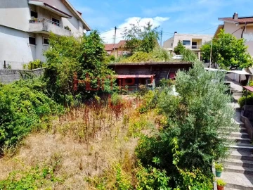 Terreno para Venda em Fânzeres e São Pedro da Cova