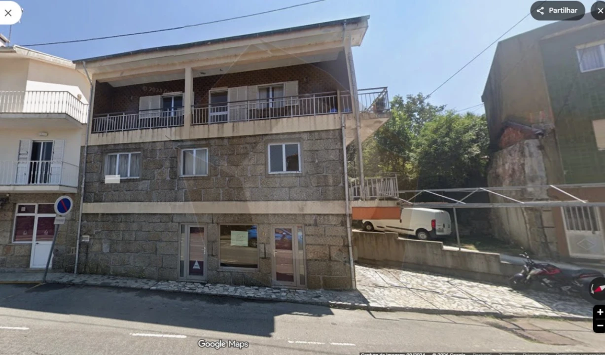 Apartamento T3 para Venda em Ventosa e Cova Foto 1