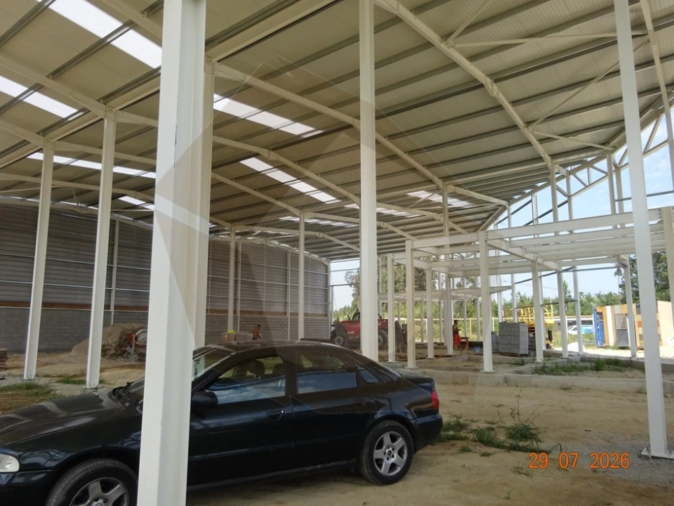 Armazém para Venda em Coronado (São Romão e São Mamede) Foto 1