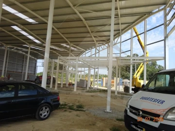 Armazém para Venda em Coronado (São Romão e São Mamede)