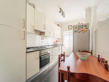 Apartamento T3 para Venda em Alto do Seixalinho, Santo André e Verderena