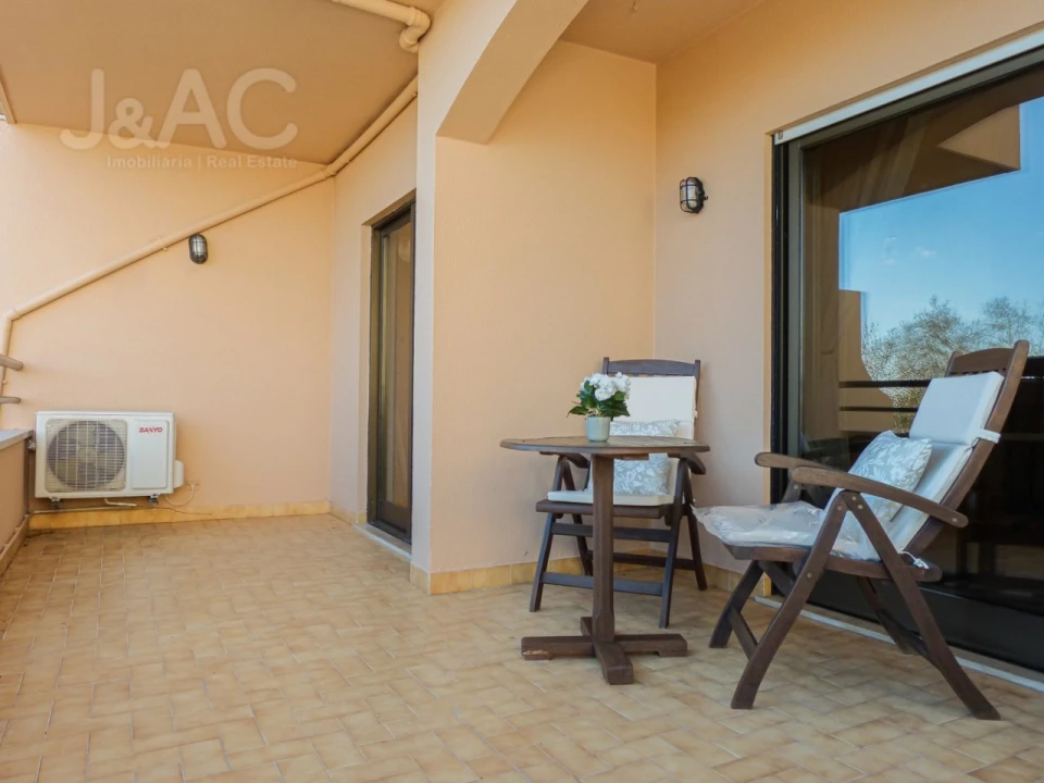 Apartamento T2 para Arrendamento em Cascais e Estoril Foto 1