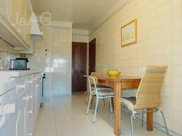 Apartamento T2 para Arrendamento em Cascais e Estoril