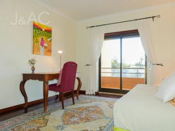 Apartamento T2 para Arrendamento em Cascais e Estoril