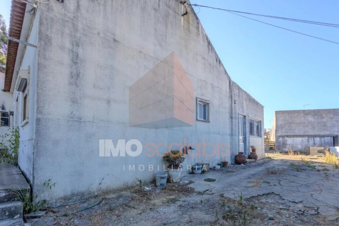 Moradia T2 para Venda em Moçarria Foto 2