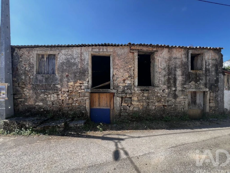 Moradia para Venda em São Miguel, Santa Eufémia e Rabaçal Foto 1