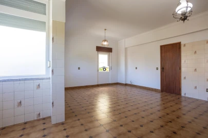 Moradia T5 para Venda em Charneca de Caparica e Sobreda