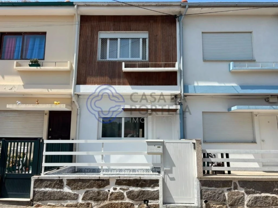 Moradia T2 para Venda em Mafamude e Vilar do Paraíso Foto 32