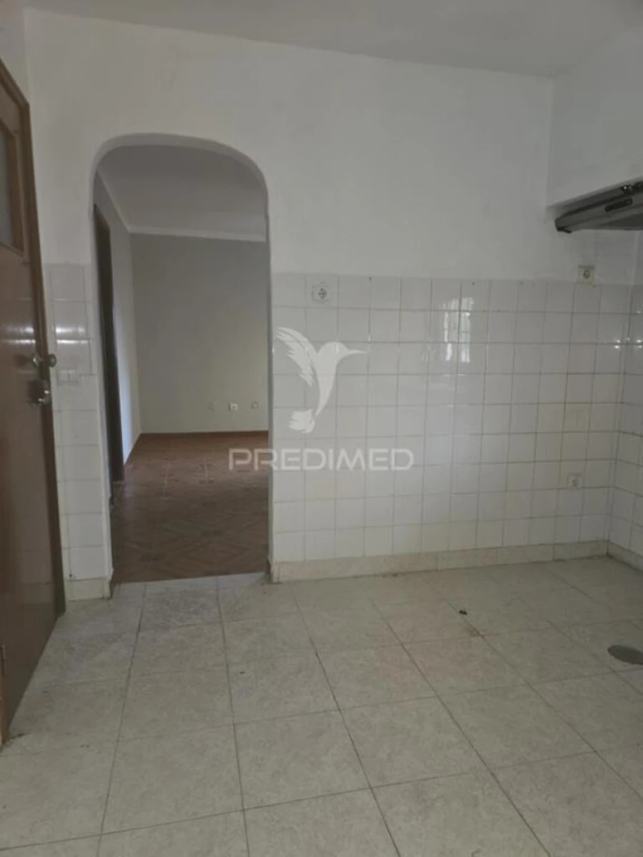 Moradia T9 para Venda em São Martinho de Árvore e Lamarosa Foto 9