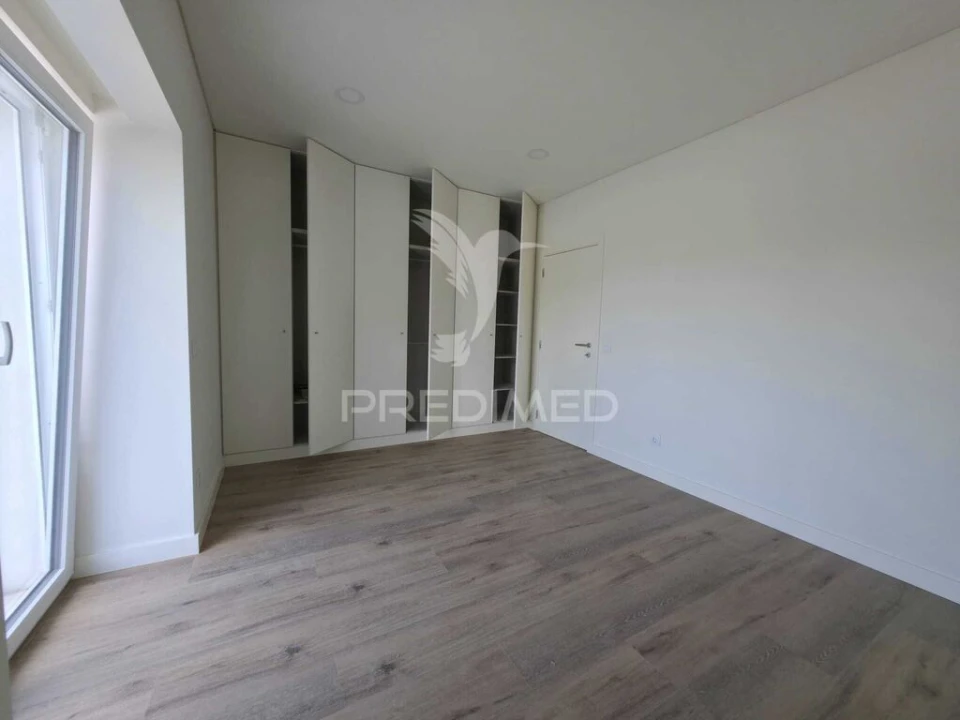 Moradia T3 para Venda em Rio Maior Foto 5