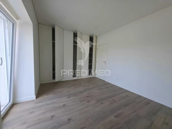 Moradia T3 para Venda em Rio Maior Foto 5
